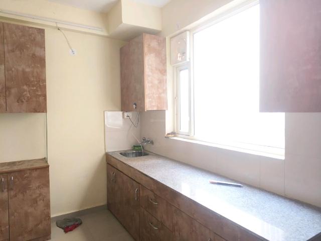 Flat for rent in Hariana