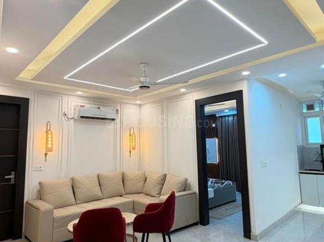 Flat for sale in Sikandarpur, Noida
