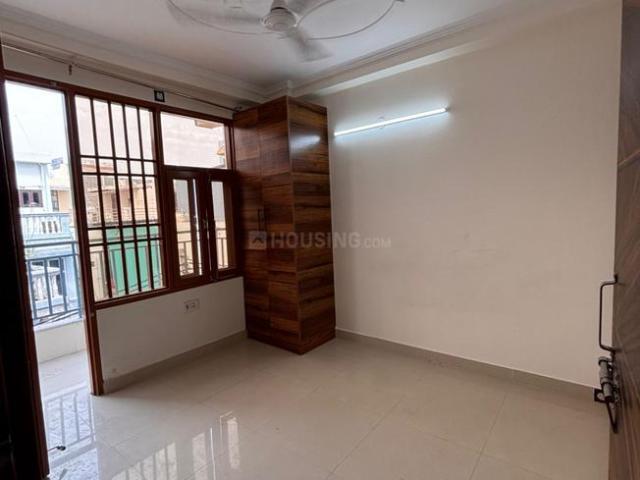 Flat for rent in Deri