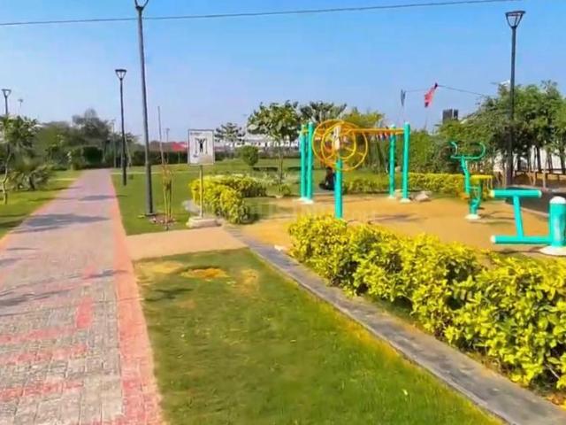 Flat for sale in Hariana
