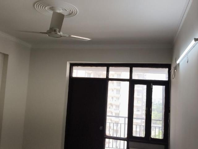 Flat for rent in Hariana