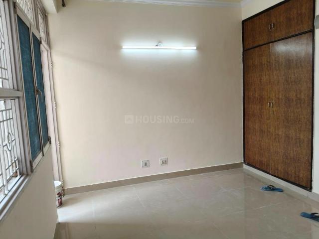 Flat for rent in South West Delhi, Deri