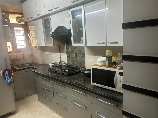 Flat for rent in North Delhi, Deri