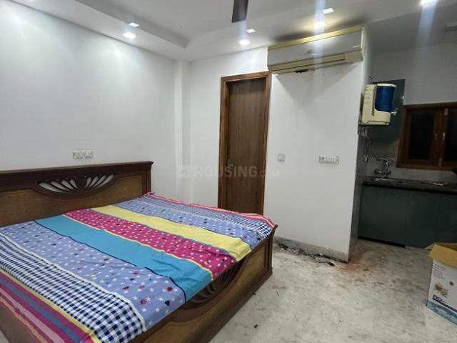 Flat for rent in Rohini, Delhi