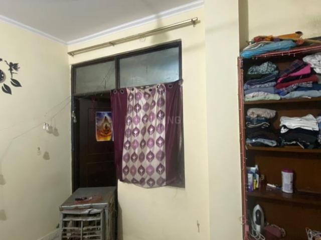 Flat for sale in North West Delhi, Deri