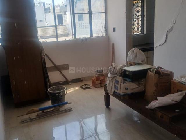 Flat for sale in North West Delhi, Deri