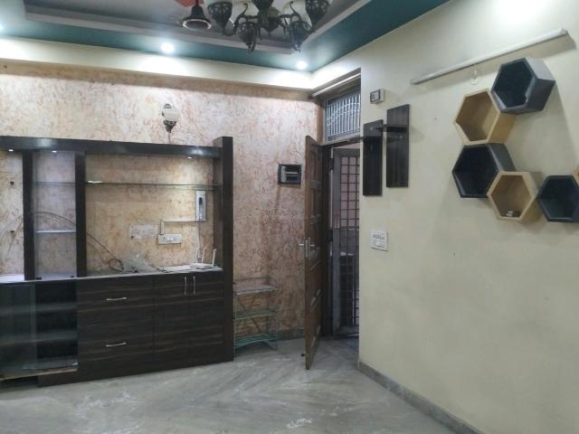 Flat for sale in Sikanderpur, Ghaziabad