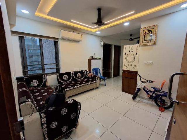 Flat for rent in Ahmedabad, Gujarat