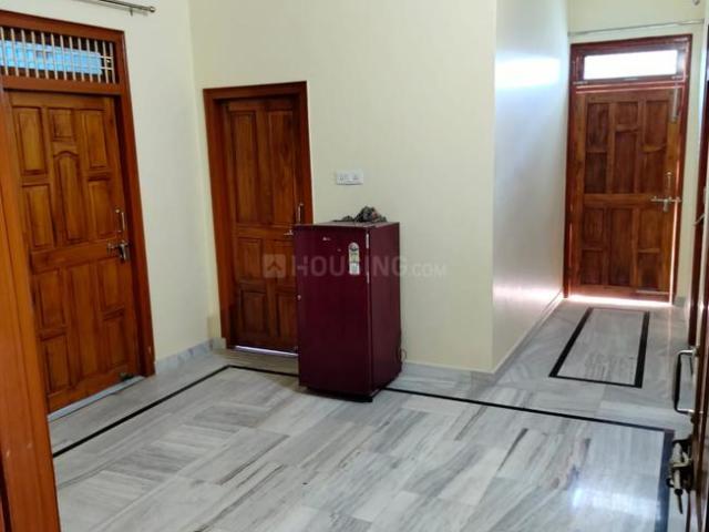 Flat for rent in Varanasi, Arunachal Pradesh