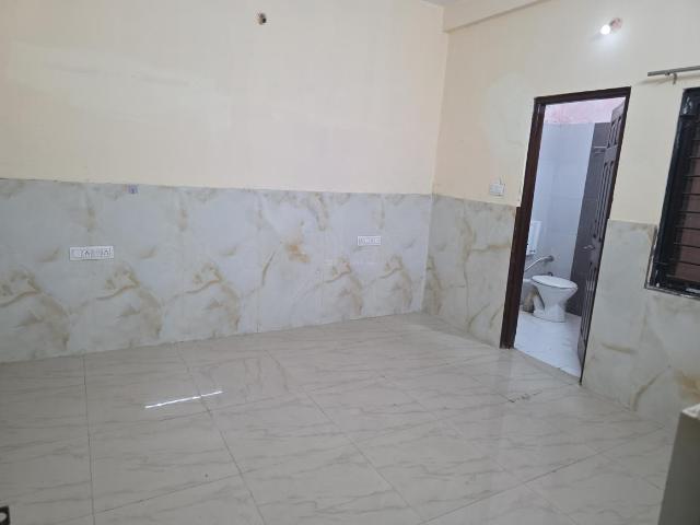 Flat for rent in Madya