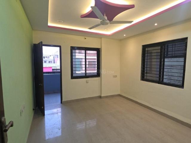 Flat for sale in Madya