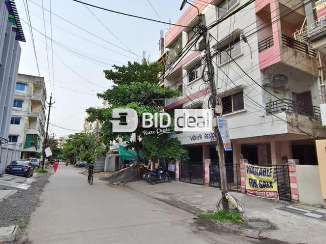 Flat for sale in Madya
