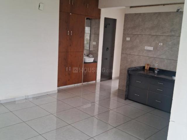 Flat for rent in Surat, Gujarat