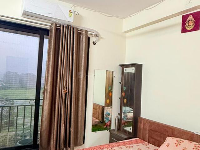 Flat for rent in Surat, Gujarat
