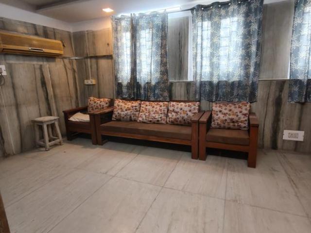 Flat for rent in Sion East, Mumbai City District