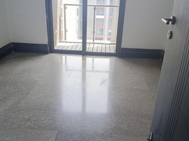 Flat for sale in Prabhadevi - Mumbai, National Capital Territory Of Delhi