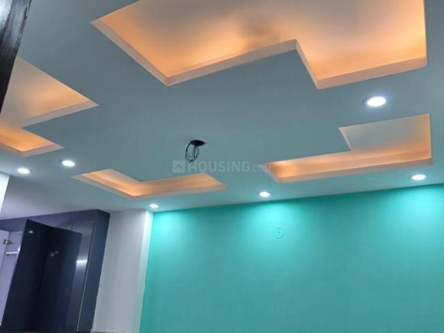 Flat for sale in South West Delhi, Deri