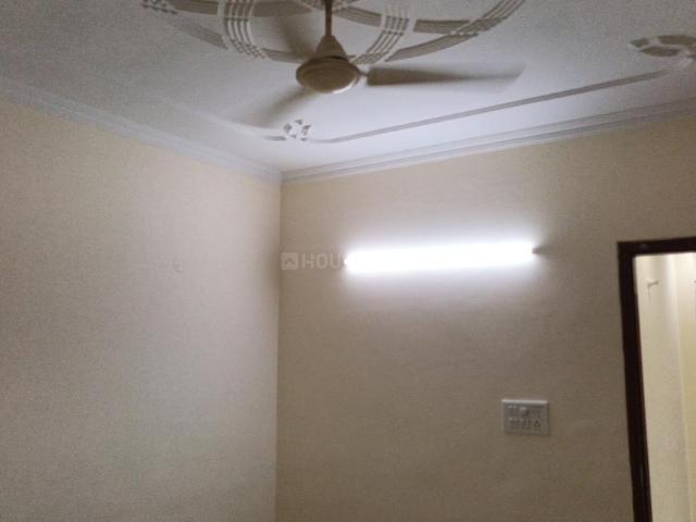Flat for rent in South Delhi, Deri