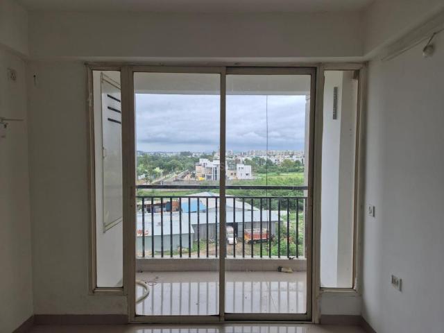Flat for rent in Madya
