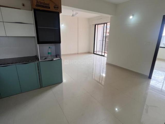 Flat for rent in Madya