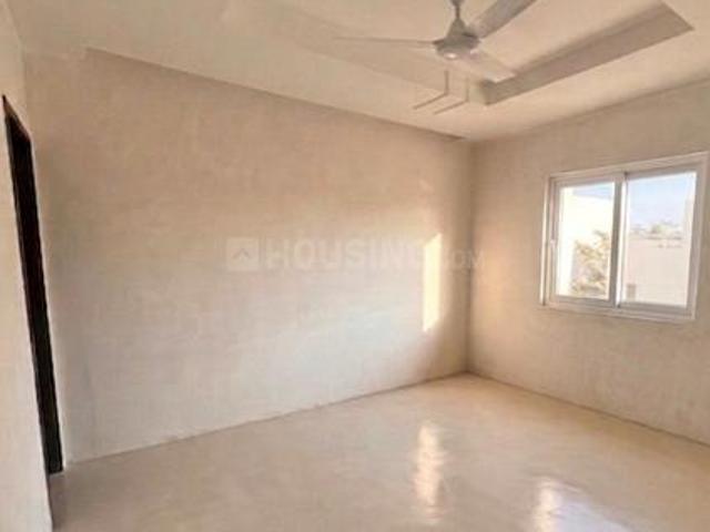 Flat for rent in Madya