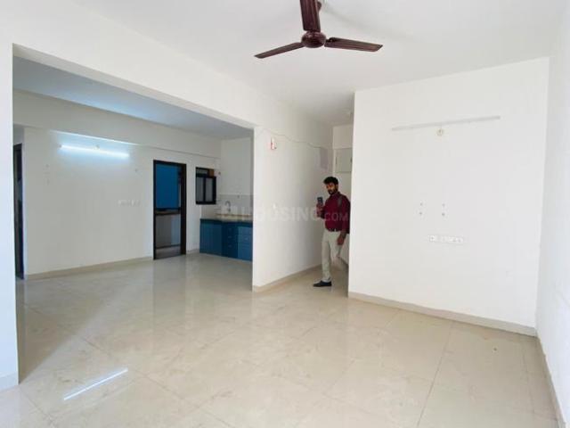 Flat for rent in Madya