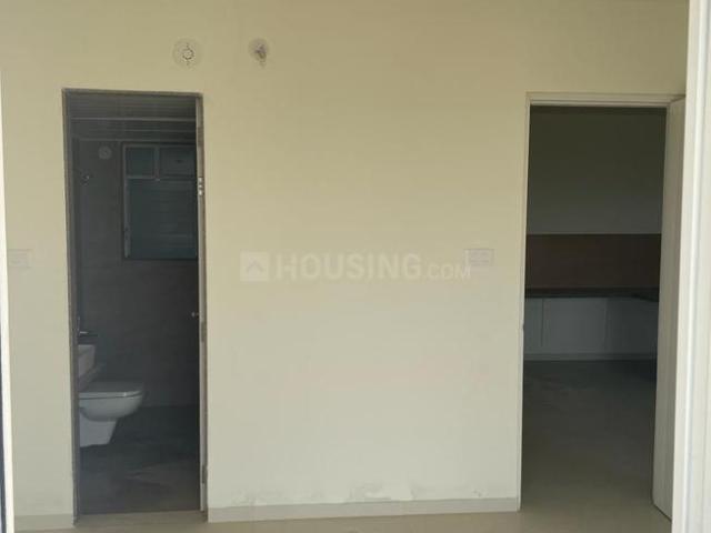 Flat for rent in Tathawade, Pune
