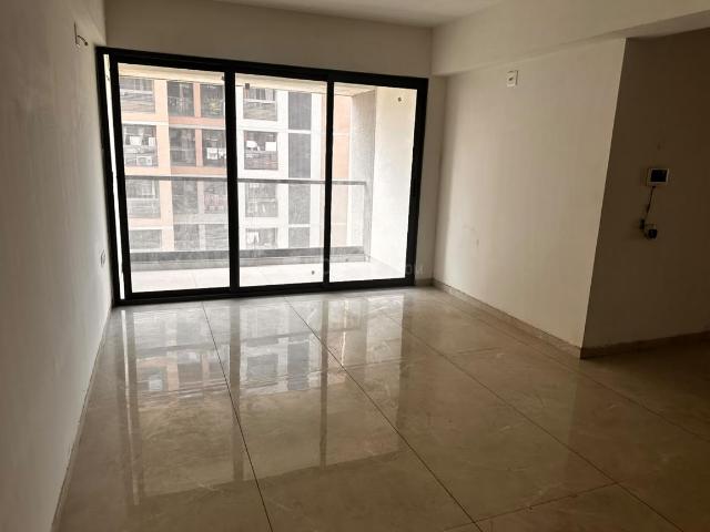 Flat for rent in Thaltej, Ahmedabad