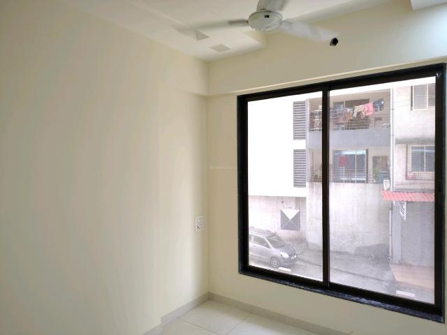 Flat for rent in Naupada, Thane