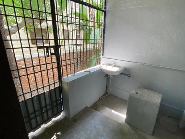 Flat for rent in Adyar, Tamil Nadu