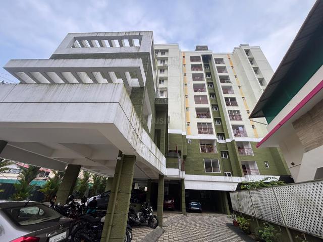 Flat for sale in Vadakkekotta, Thrippunithura