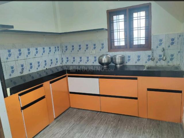 Flat for rent in Madya