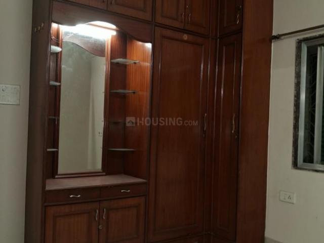Flat for rent in Charu Market Area, Kolkata