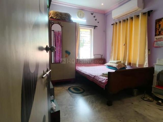 Flat for sale in Tollygunge, Kolkata