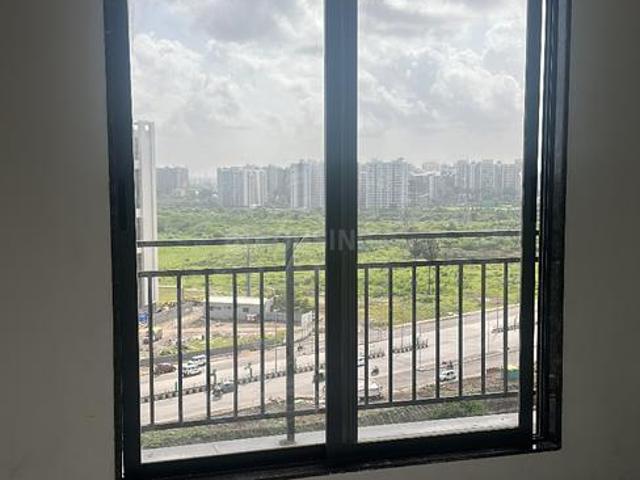Flat for rent in Surat, Gujarat