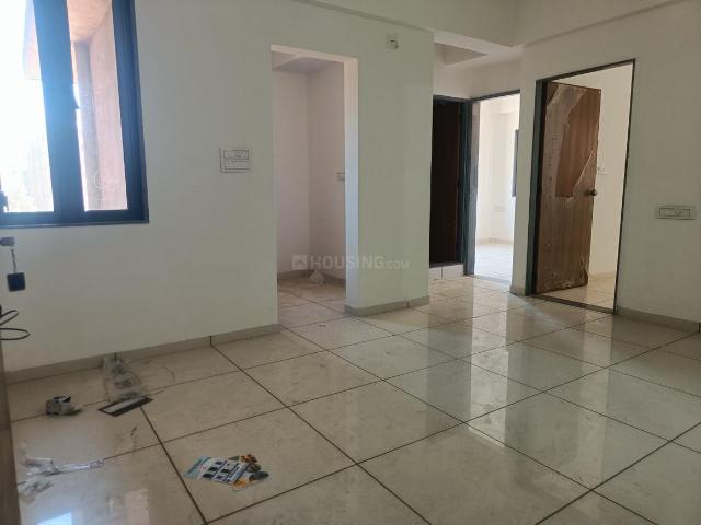 Flat for rent in Sarkhej, Ahmedabad