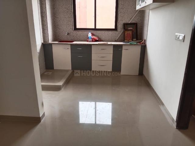 Flat for rent in Sarkhej, Gujarat