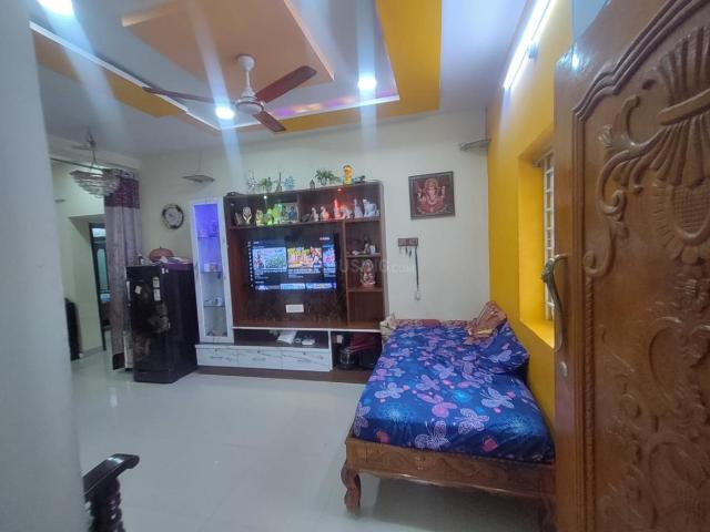 Flat for sale in Survey Colony, Hyderabad