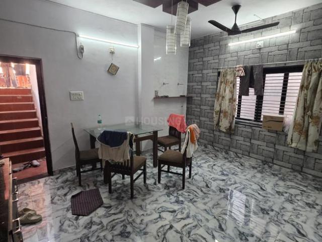 Flat for rent in Usmanpura, Navrangpura