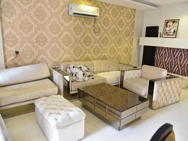 Flat for sale in Ananapuri Colony, Zirakpur