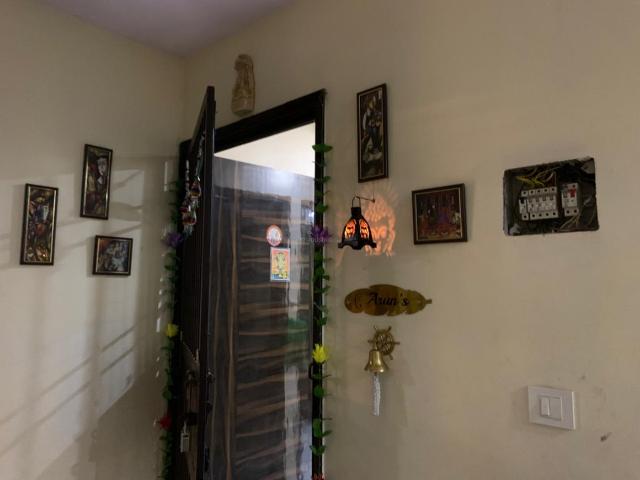 Flat for rent in West Delhi, Deri