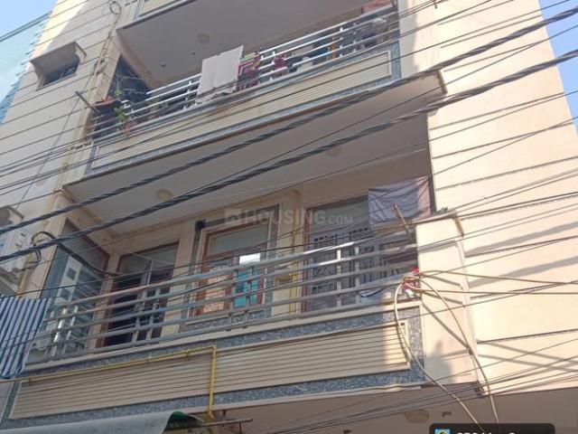 Flat for sale in West Delhi, Deri