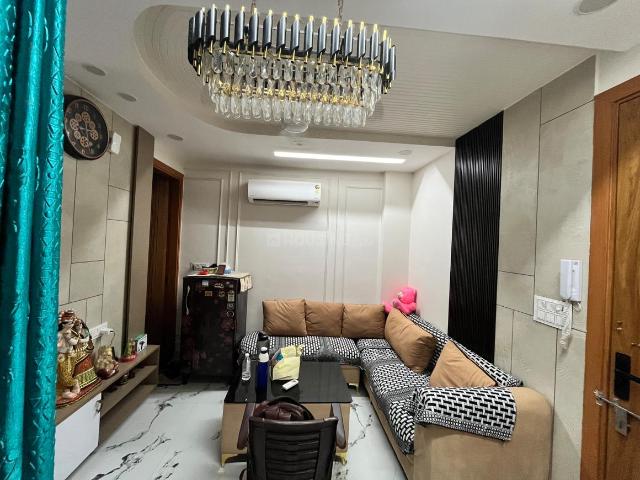 Flat for sale in West Delhi, Deri