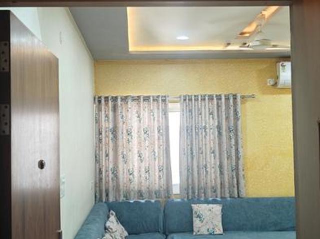 Flat for rent in Ahmedabad, Gujarat
