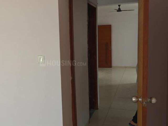 Flat for rent in Tragad, Ahmedabad