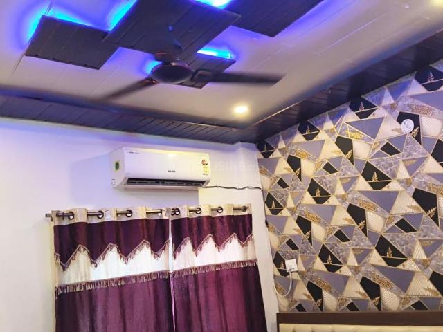 Flat for rent in Banaras Ghats, Varanasi