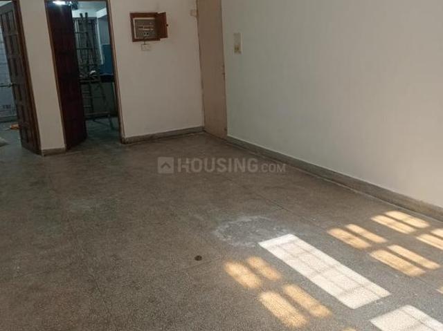 Flat for rent in Deri