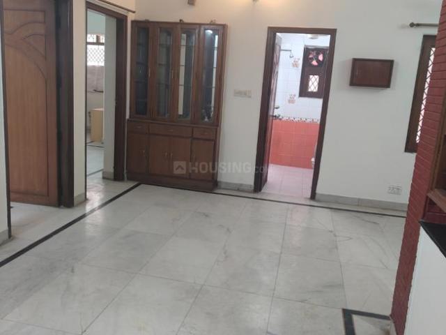 Flat for rent in Deri