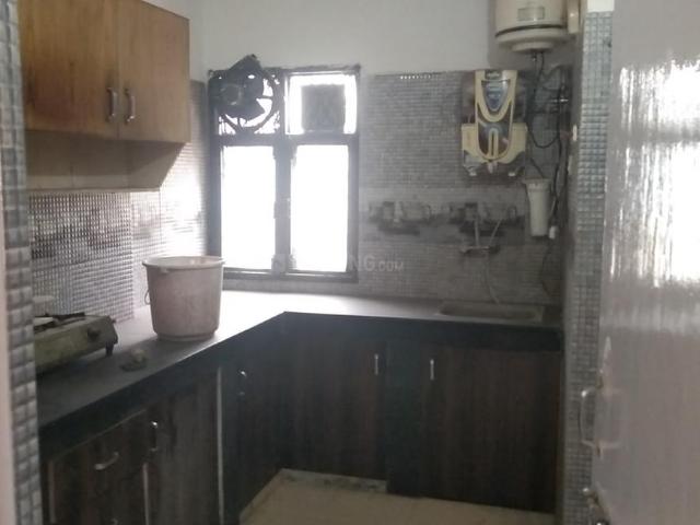 Flat for rent in Deri