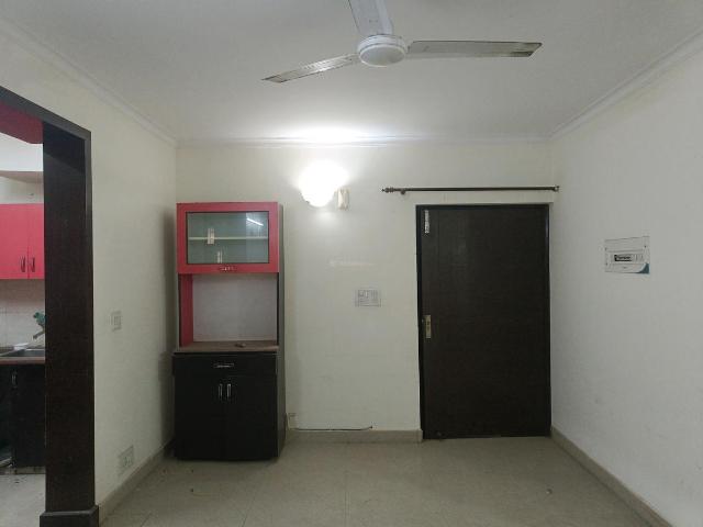 Flat for rent in Deri